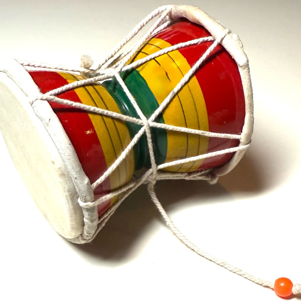 Damru, an Indian musical instrument in Hindu religious ceremonies,folk music. - Picture 3 of 8
